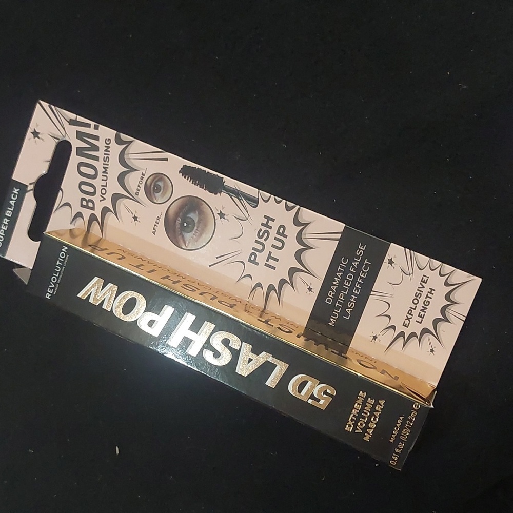 NEW Makeup revolution‎ 5d lash pow mascara super black
